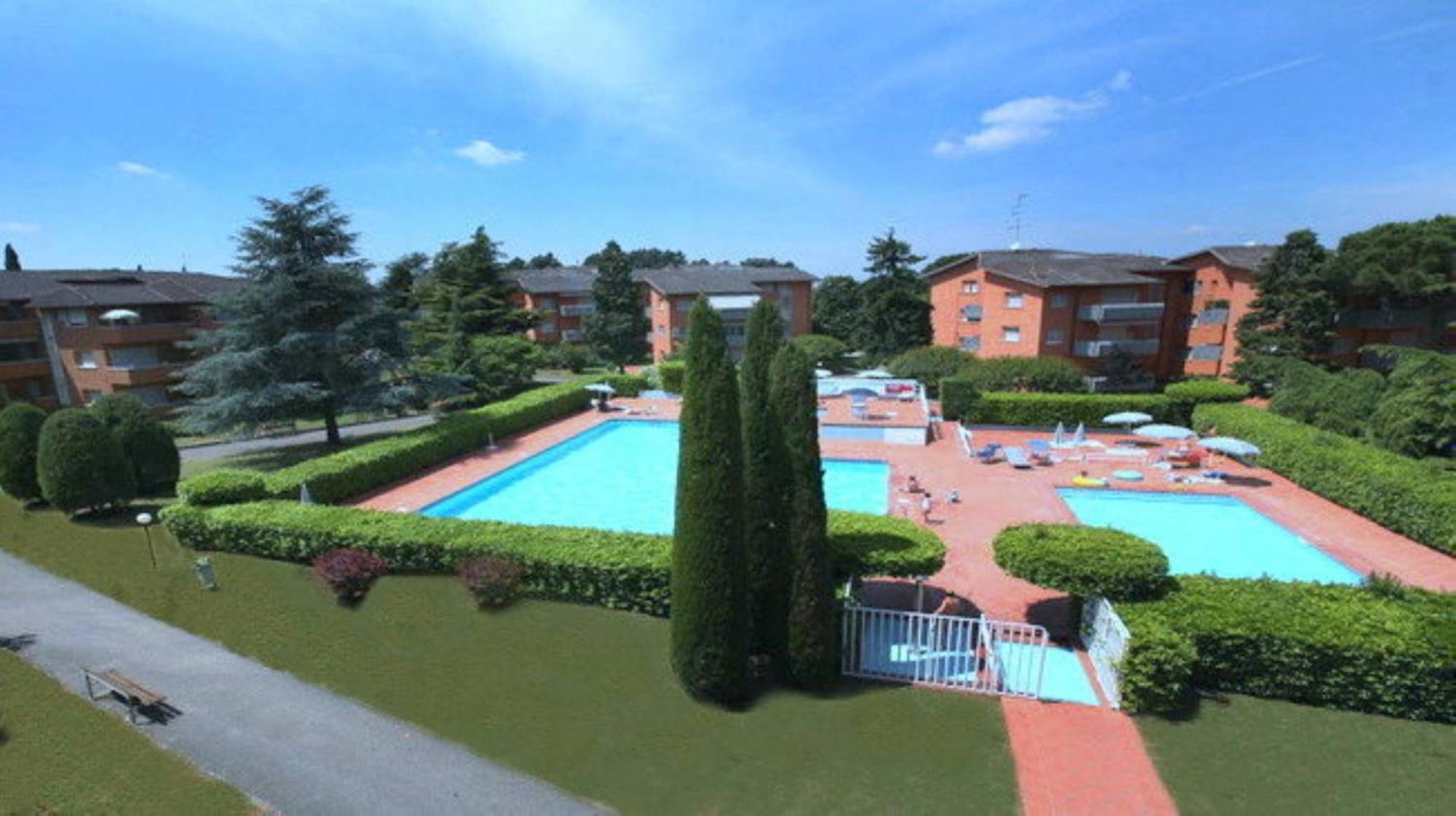 Cappuccini Appartments Peschiera del Garda Bagian luar foto