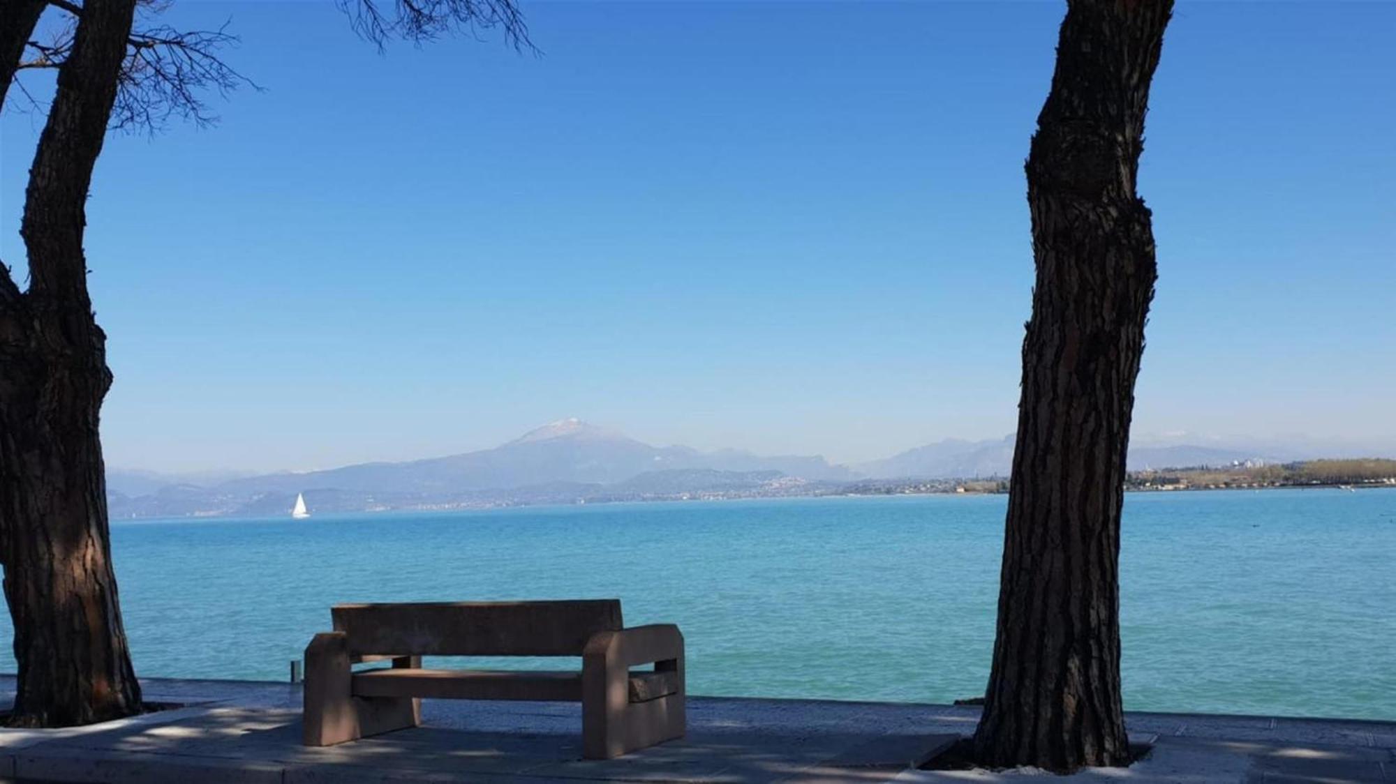 Cappuccini Appartments Peschiera del Garda Bagian luar foto