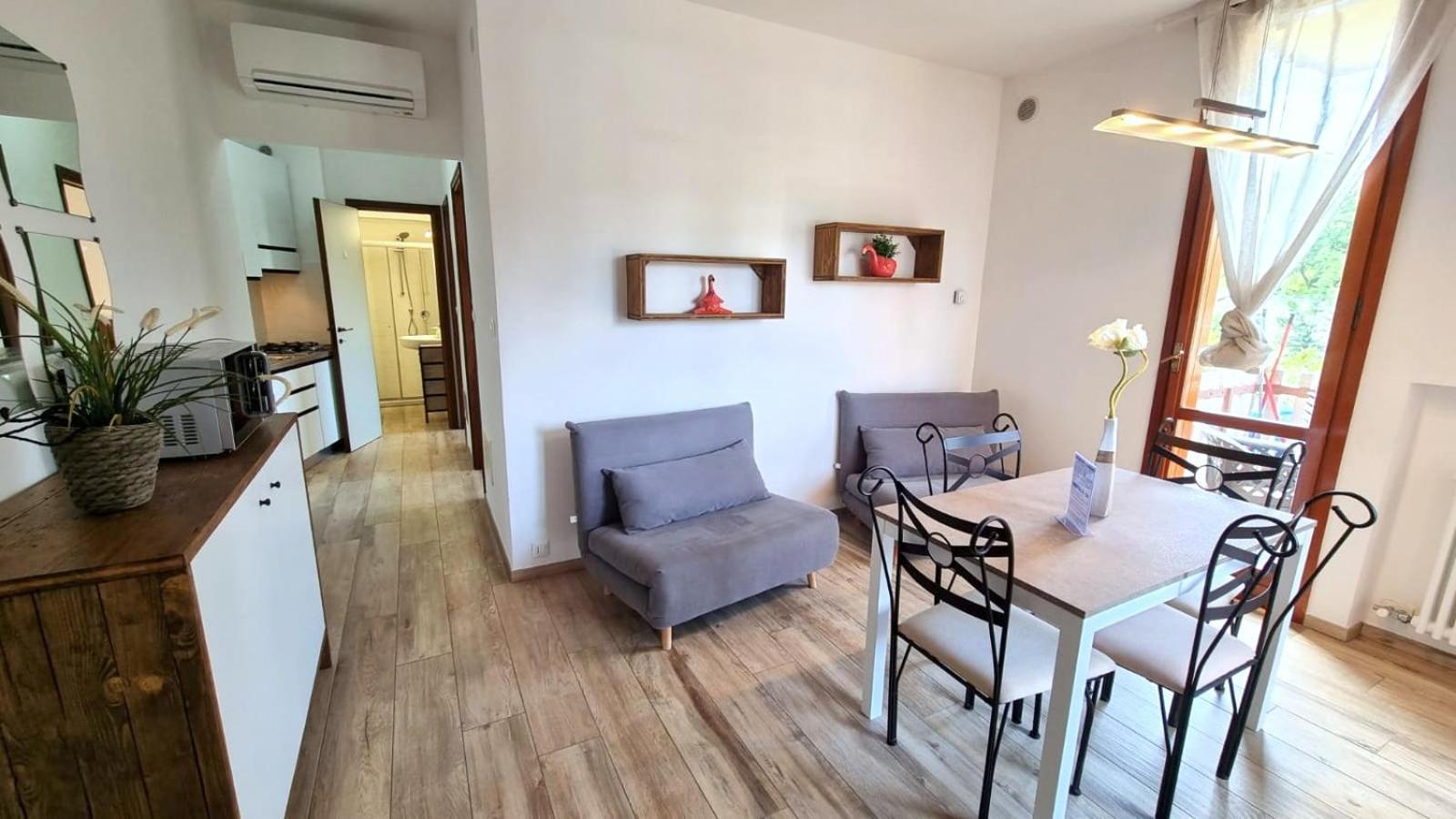 Cappuccini Appartments Peschiera del Garda Bagian luar foto